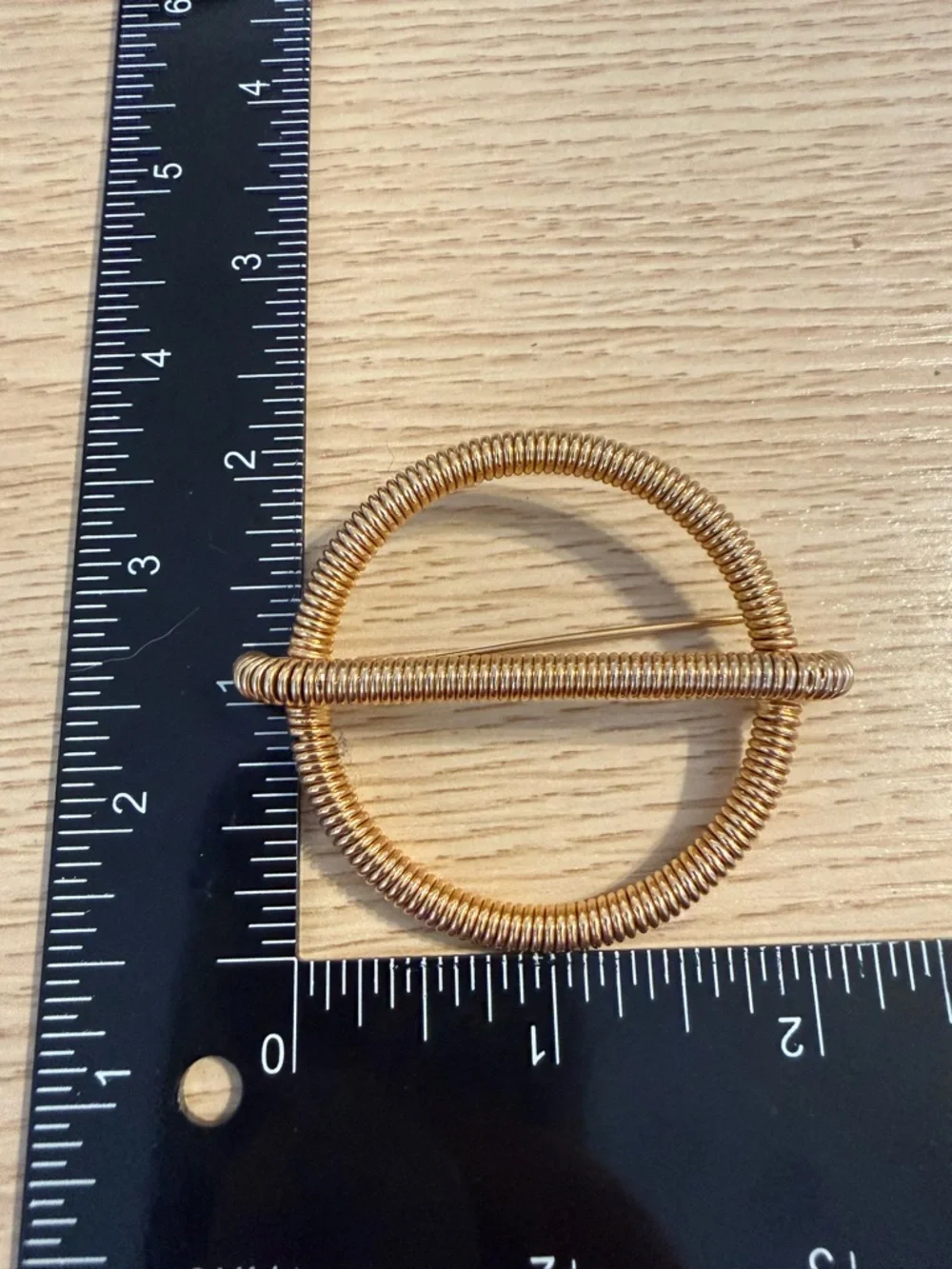 N/A minimalist gold